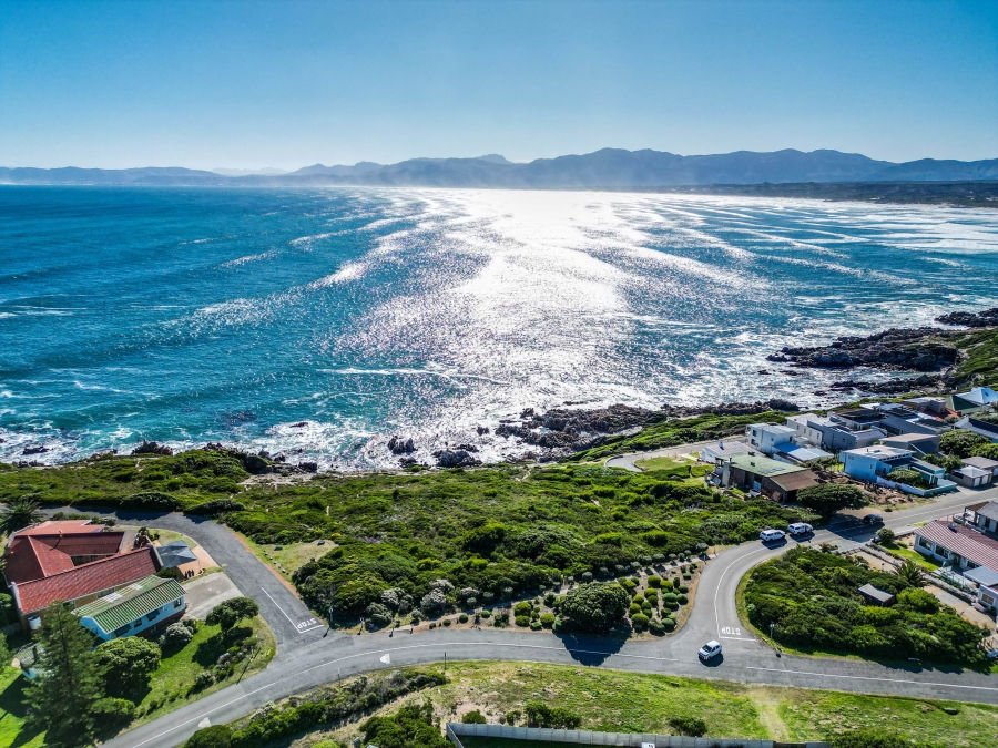 3 Bedroom Property for Sale in De Kelders Western Cape
